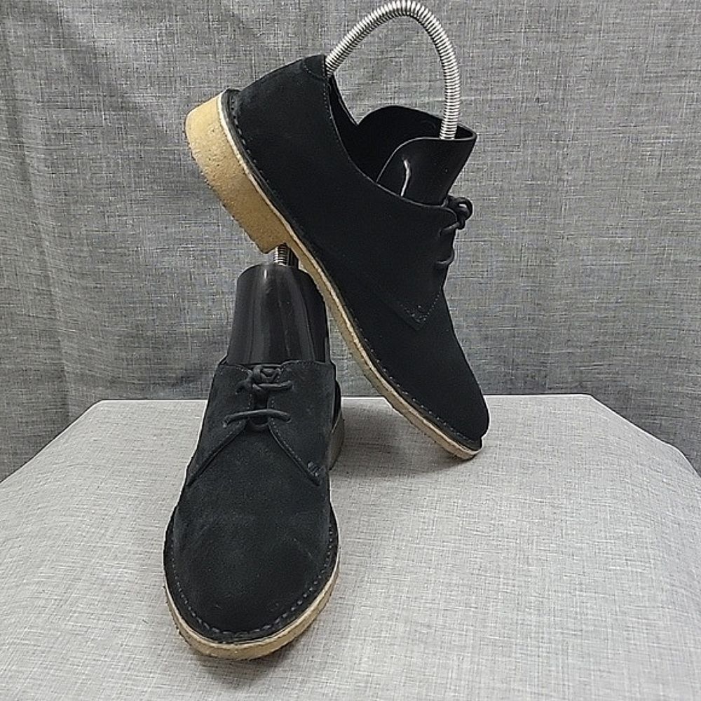 Clark's original FRIYA POINT made in Italy black suede Oxford shoe women's 9